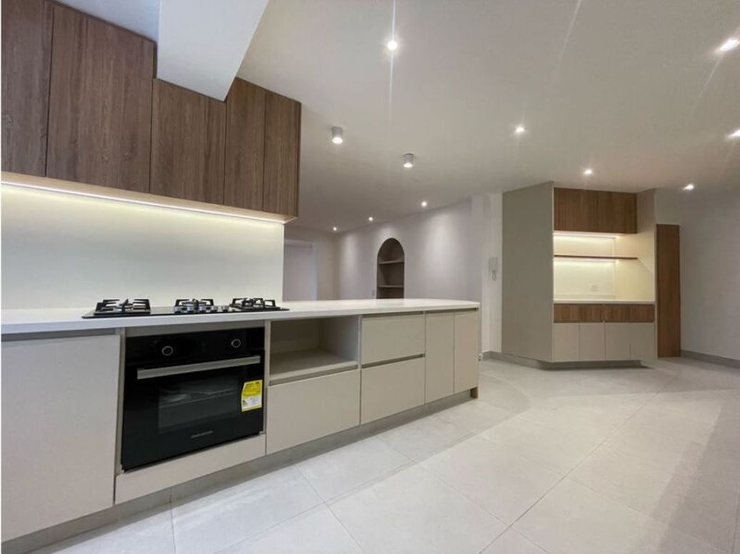 Apartamento de 3 alcobas en venta en Bellavista, Bogotá, 250 m² · foto 7 de 20