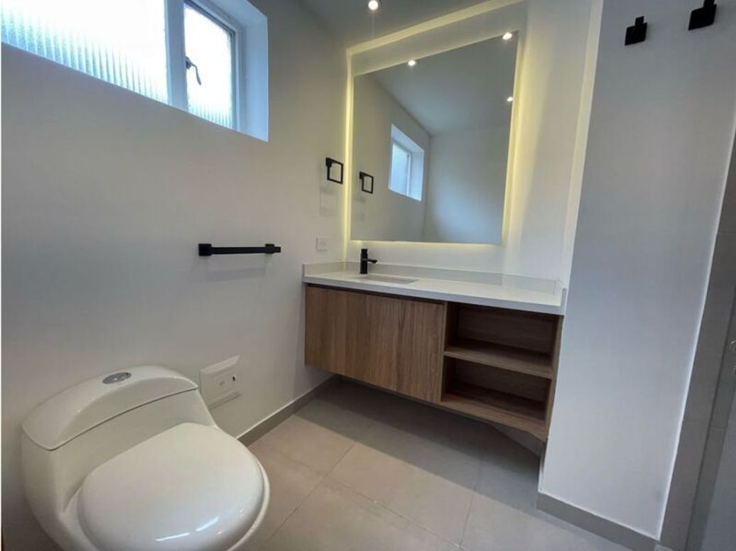 Apartamento de 3 alcobas en venta en Bellavista, Bogotá, 250 m² · foto 11 de 20