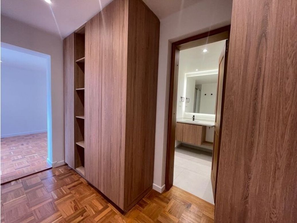 Apartamento de 3 alcobas en venta en Bellavista, Bogotá, 250 m² · foto 12 de 20