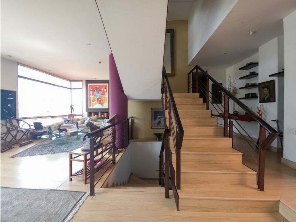 Casa de 3 alcobas en venta en Los Rosales, Bogotá, 360 m² · foto 11 de 20