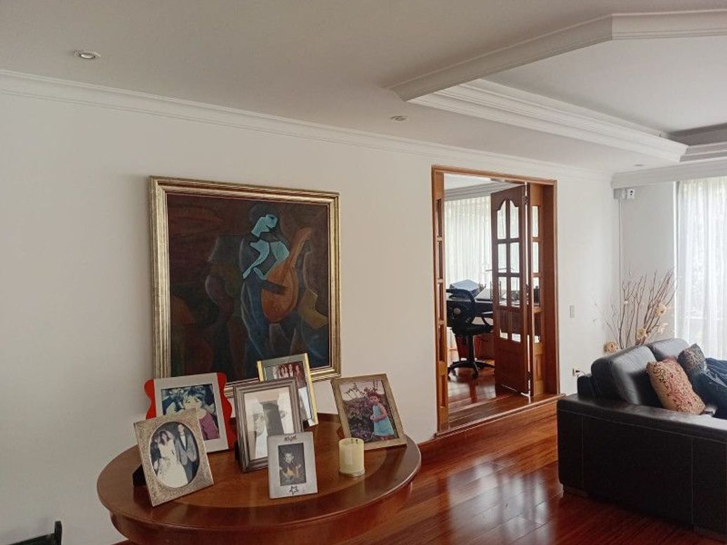 Apartamento de 4 alcobas en venta en Santa Barbara Alta, Bogotá, 390 m² · foto 13 de 20