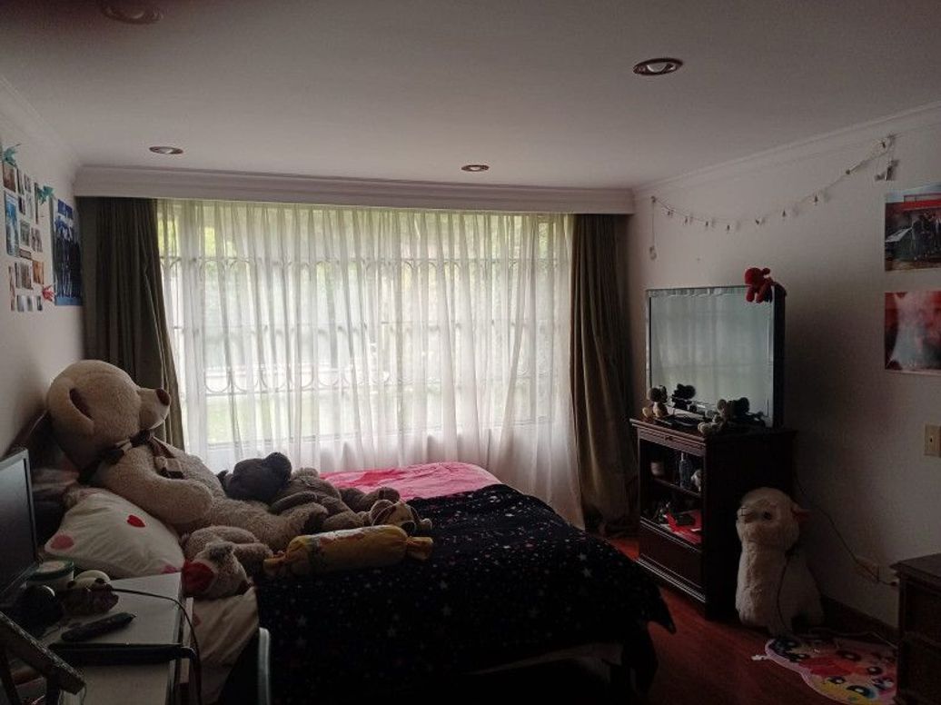 Apartamento de 4 alcobas en venta en Santa Barbara Alta, Bogotá, 390 m² · foto 3 de 20