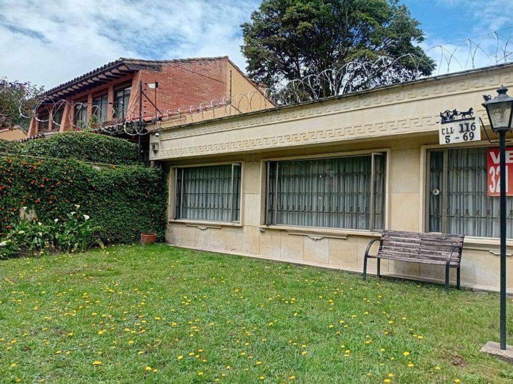 Apartamento de 4 alcobas en venta en Santa Barbara Alta, Bogotá, 390 m² · foto 14 de 20