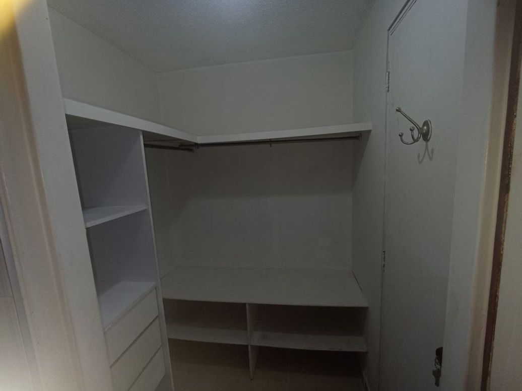 Apartamento de 2 alcobas en venta en Normandia Occidental, Bogotá, 52 m² · foto 9 de 15