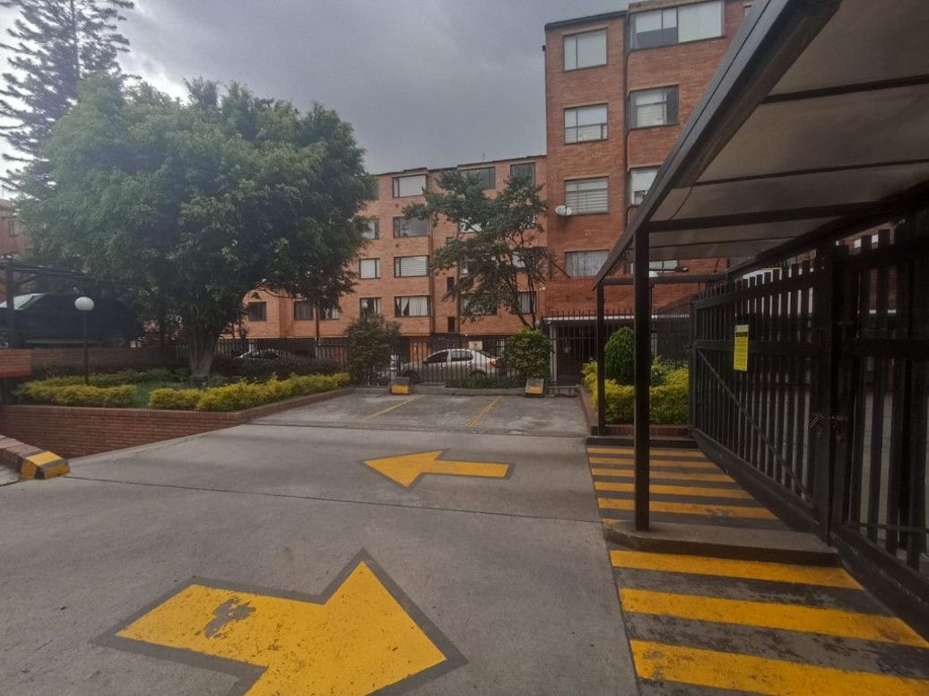 Apartamento de 2 alcobas en venta en Normandia Occidental, Bogotá, 52 m² · foto 14 de 15