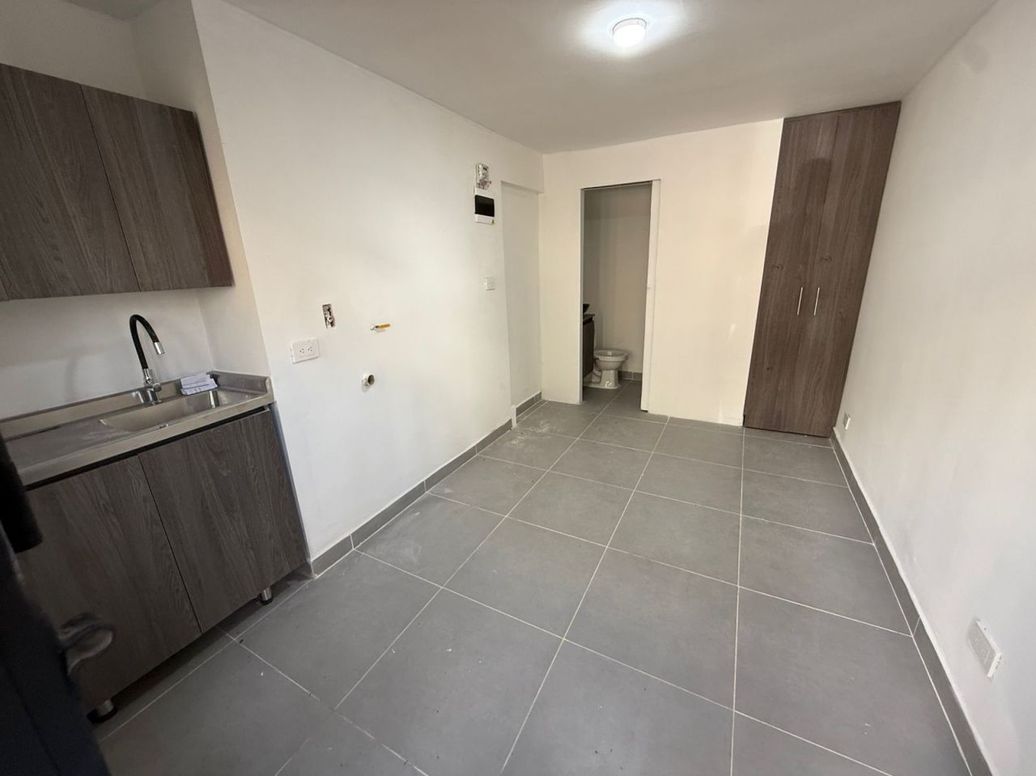 Apartaestudio en Arriendo en Alcalá, Comuna 8, Envigado en arriendo en Alcalá