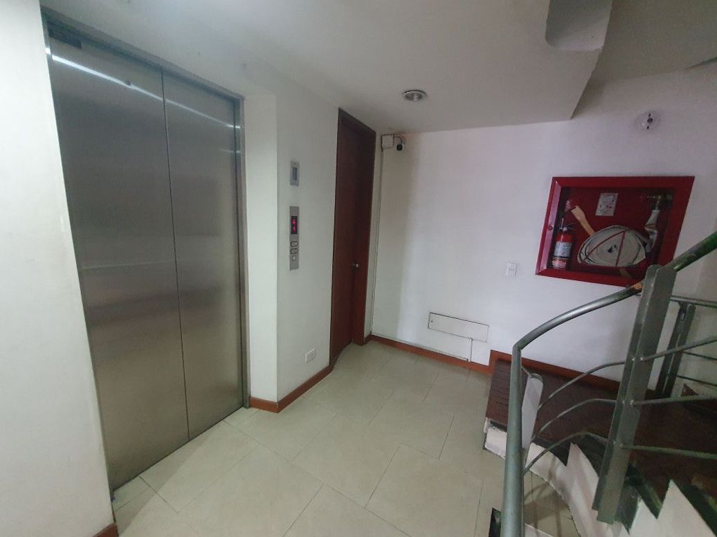 Apartamento de 2 alcobas en venta en Marly, Bogotá, 81 m² · foto 4 de 15