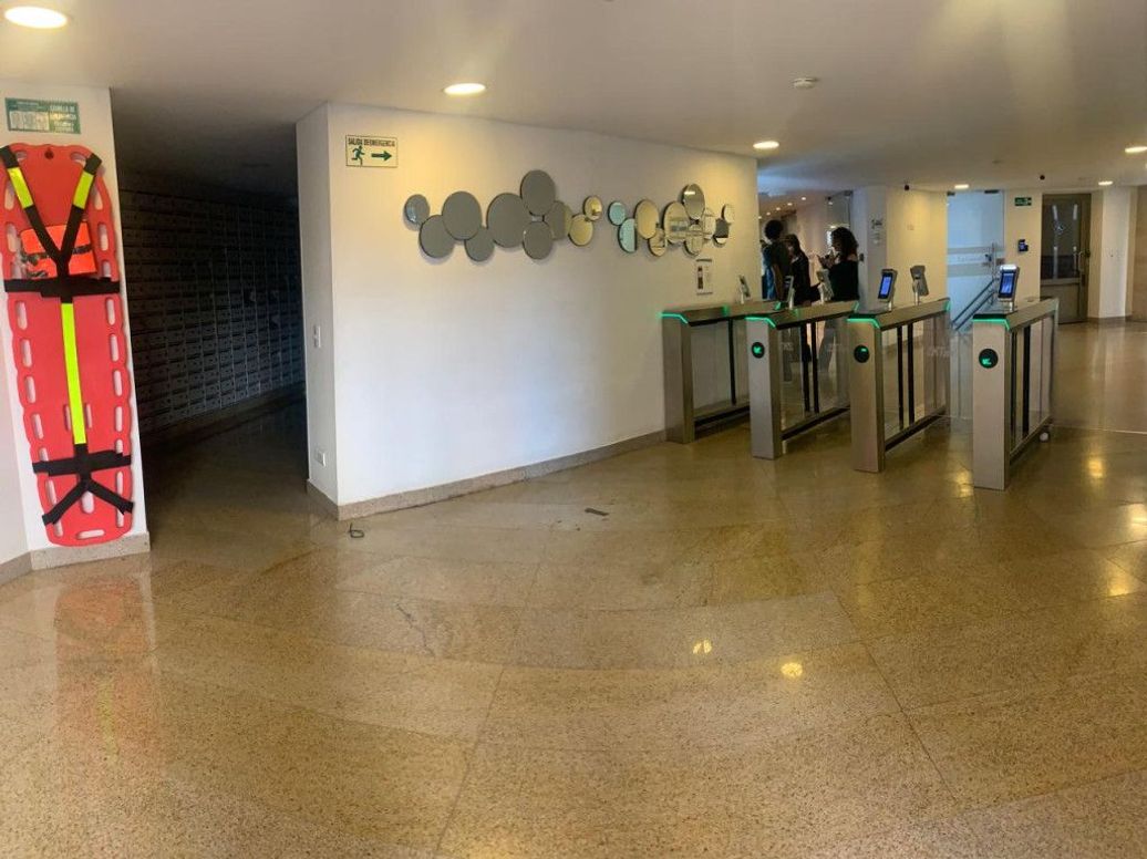 Apartamento de 3 alcobas en venta en Autopista Medellin, Bogotá, 110 m² · foto 14 de 20