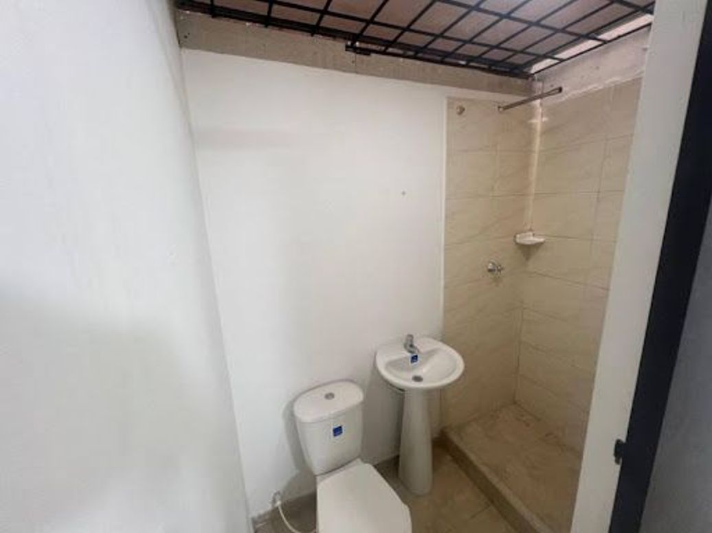 Casa de 5 alcobas en venta en Chapinero, Bogotá, 240 m² · foto 19 de 20