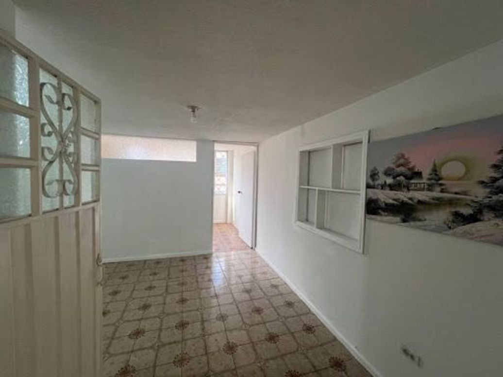 Casa de 5 alcobas en venta en Chapinero, Bogotá, 240 m² · foto 13 de 20