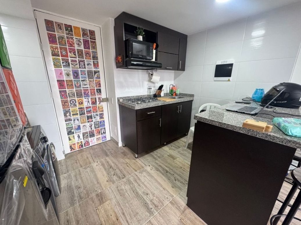 Apartamento de 2 alcobas en venta en Ricaurte, Bogotá, 40 m² · foto 5 de 11