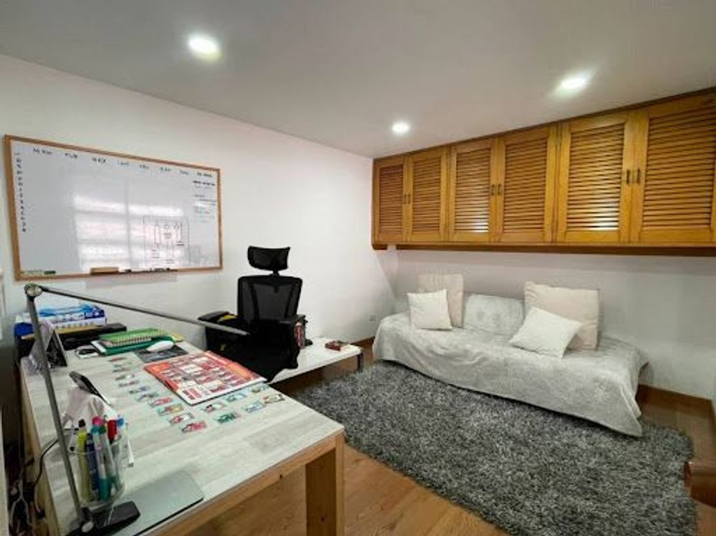 Casa de 5 alcobas en venta en Modelia, Bogotá, 300 m² · foto 17 de 20