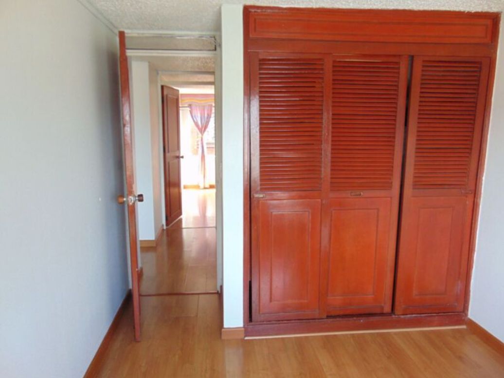 Apartamento de 2 alcobas en venta en Normandia Occidental, Bogotá, 49 m² · foto 9 de 9