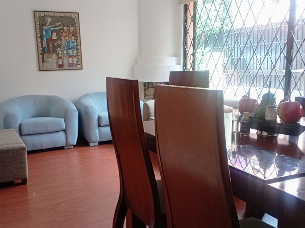 Casa de 3 alcobas en venta en Caobos Salazar, Bogotá, 121 m² · foto 2 de 20