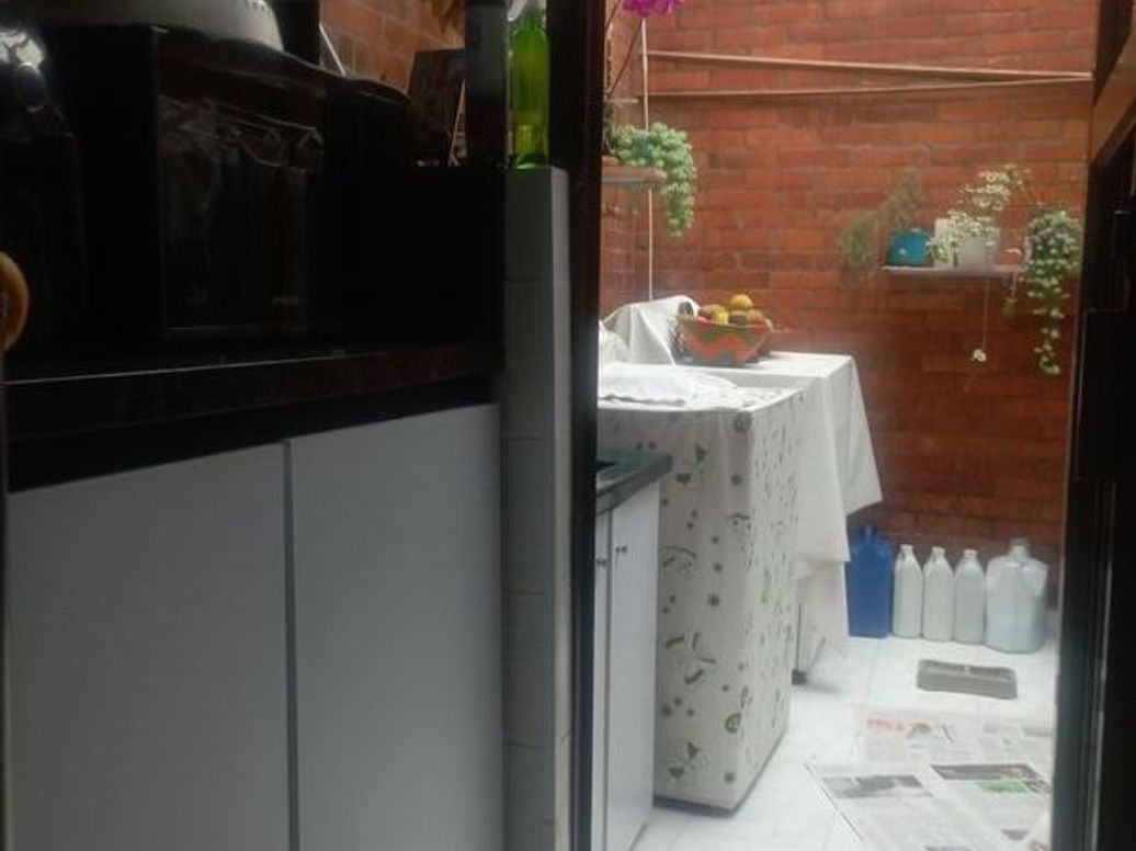 Casa de 3 alcobas en venta en Caobos Salazar, Bogotá, 121 m² · foto 5 de 20