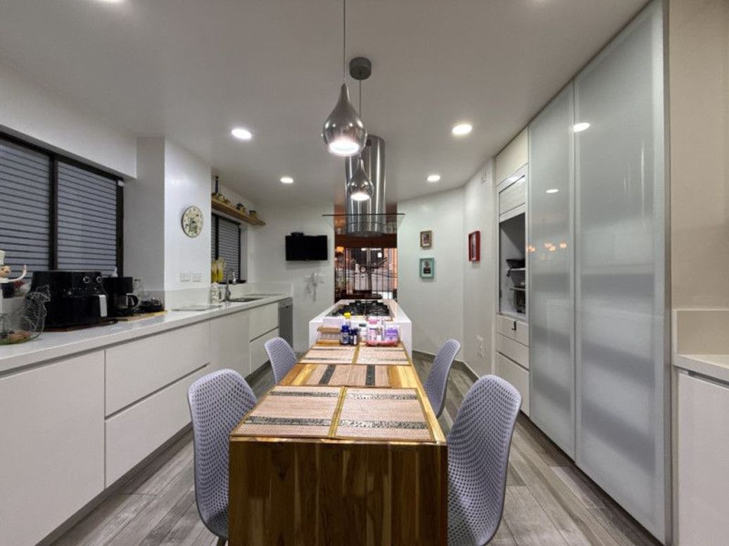 Apartamento de 3 alcobas en venta en Santa Bibiana, Bogotá, 219 m² · foto 7 de 20