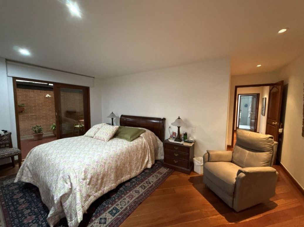 Apartamento de 3 alcobas en venta en Santa Bibiana, Bogotá, 219 m² · foto 14 de 20