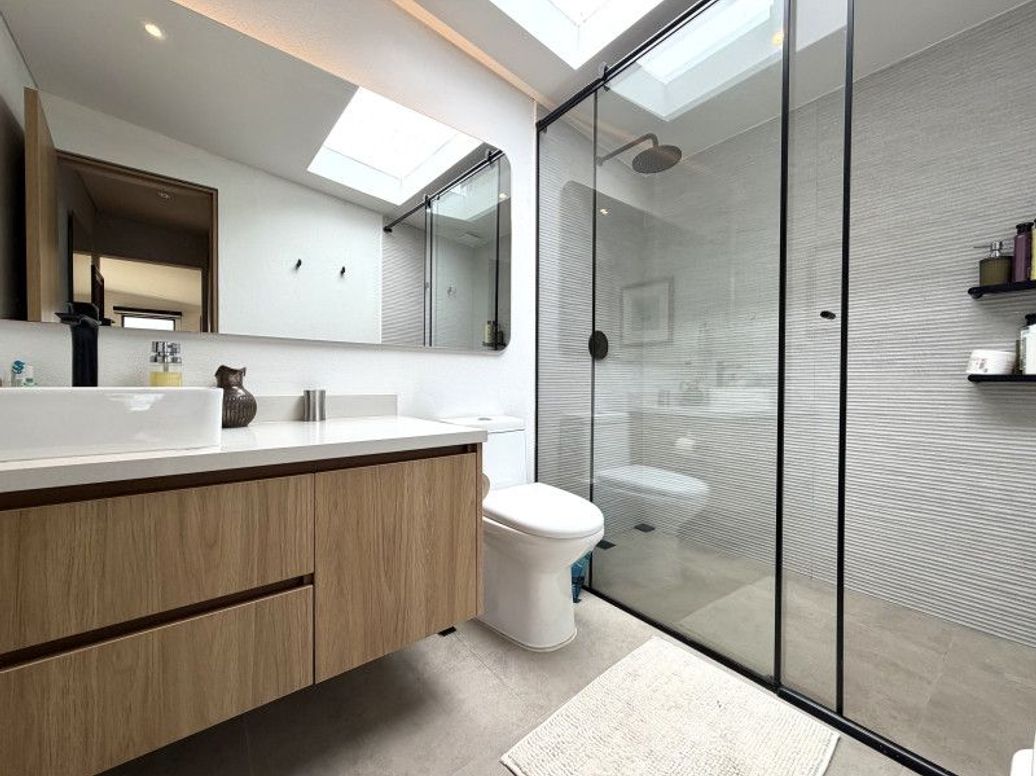 Casa de 3 alcobas en venta en San Isidro, Bogotá, 270 m² · foto 16 de 20