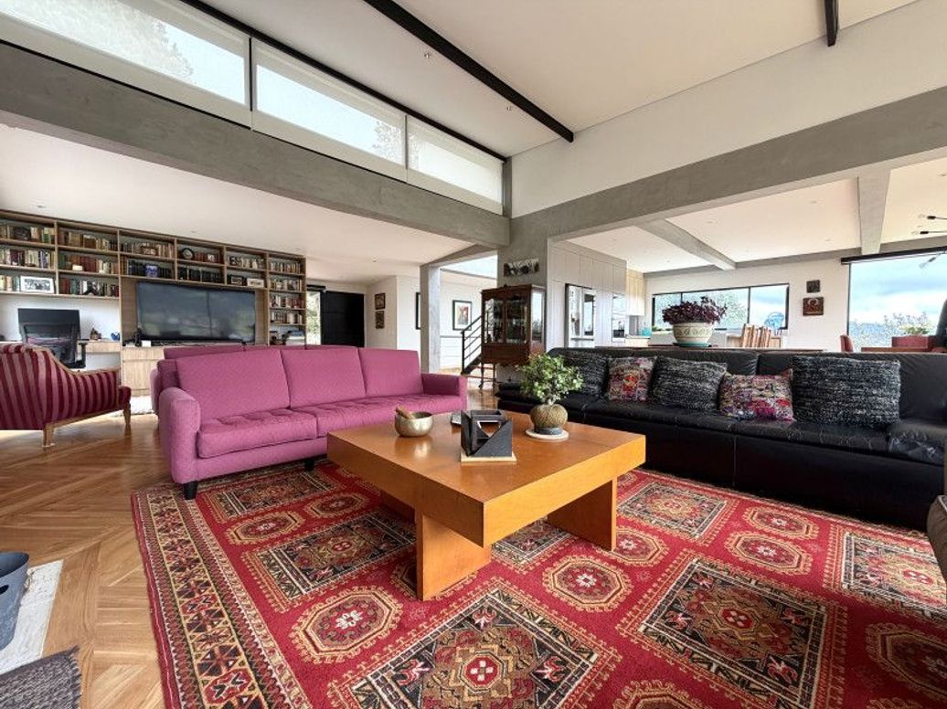 Casa de 3 alcobas en venta en San Isidro, Bogotá, 270 m² · foto 4 de 20