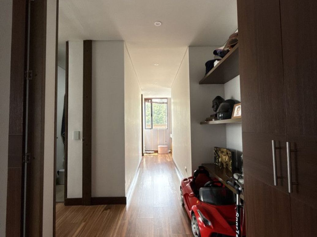 Apartamento de 3 alcobas en venta en Club De Los Lagartos, Bogotá, 155 m² · foto 13 de 20