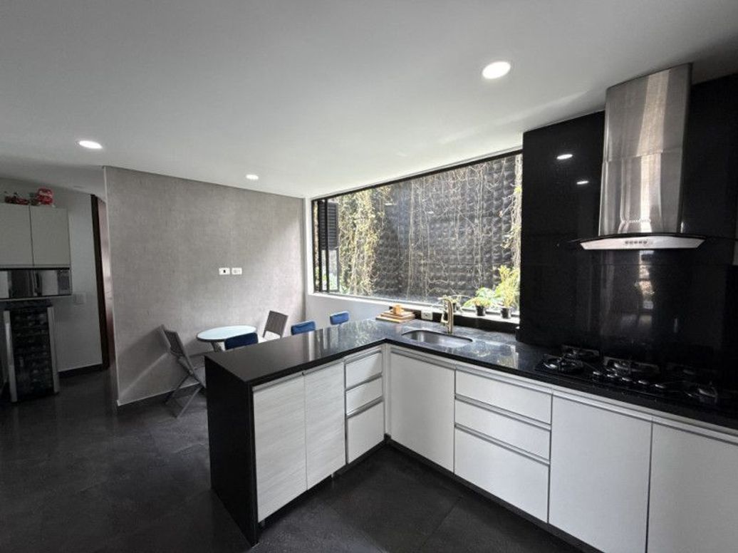 Apartamento de 3 alcobas en venta en Club De Los Lagartos, Bogotá, 155 m² · foto 11 de 20