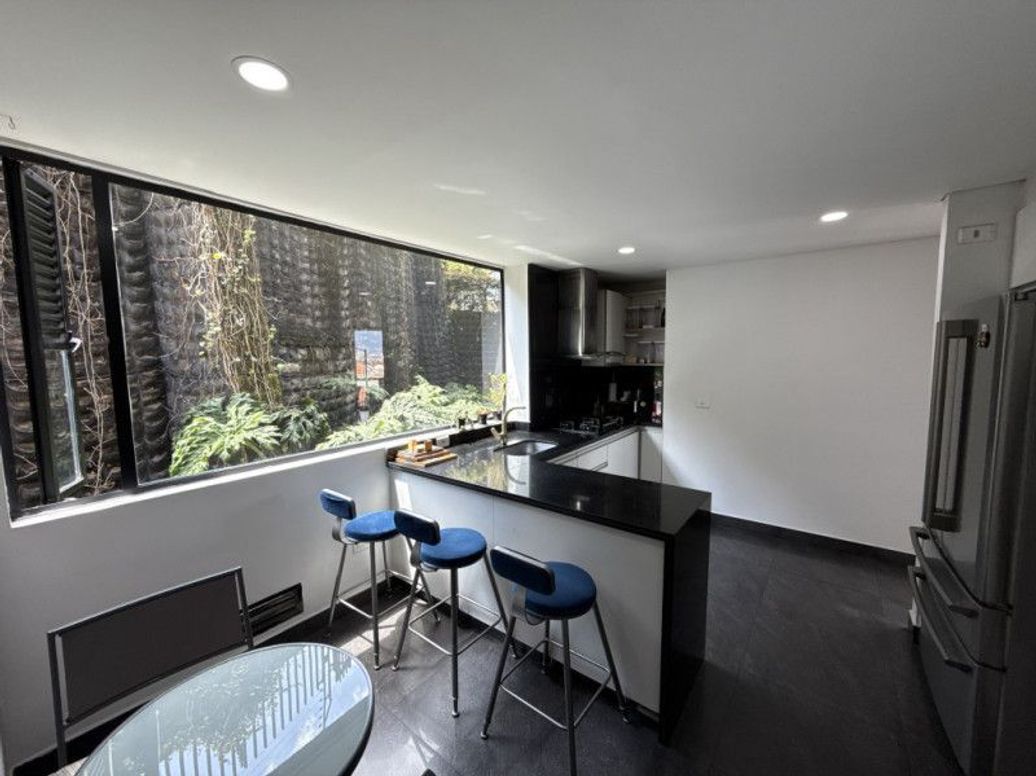 Apartamento de 3 alcobas en venta en Club De Los Lagartos, Bogotá, 155 m² · foto 9 de 20