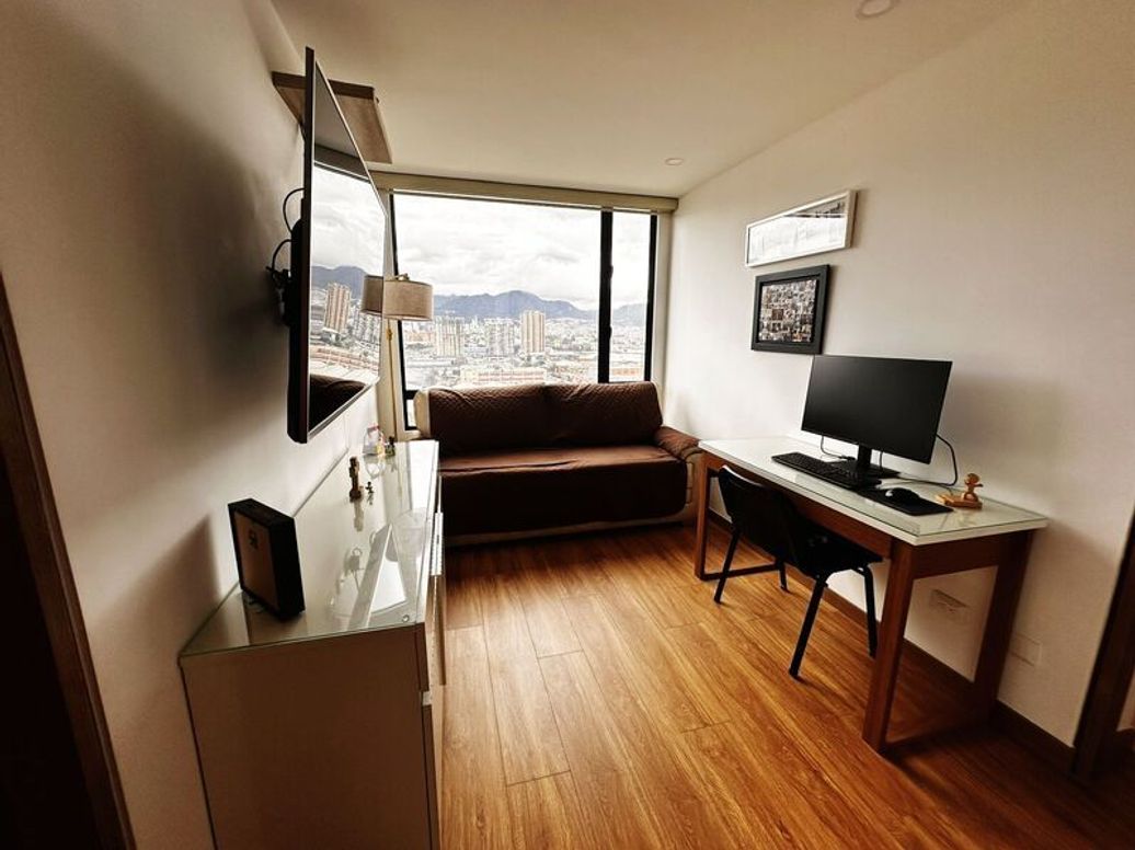 Apartamento de 3 alcobas en venta en Fontibón, Bogotá, 108 m² · foto 3 de 20
