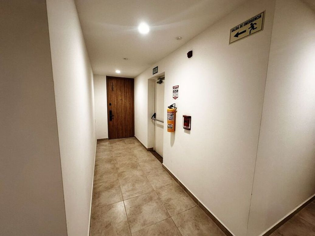 Apartamento de 3 alcobas en venta en Fontibón, Bogotá, 108 m² · foto 18 de 20