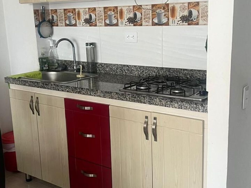 Apartamento de 2 alcobas en venta en Villa Teresita, Bogotá, 42 m² · foto 3 de 8