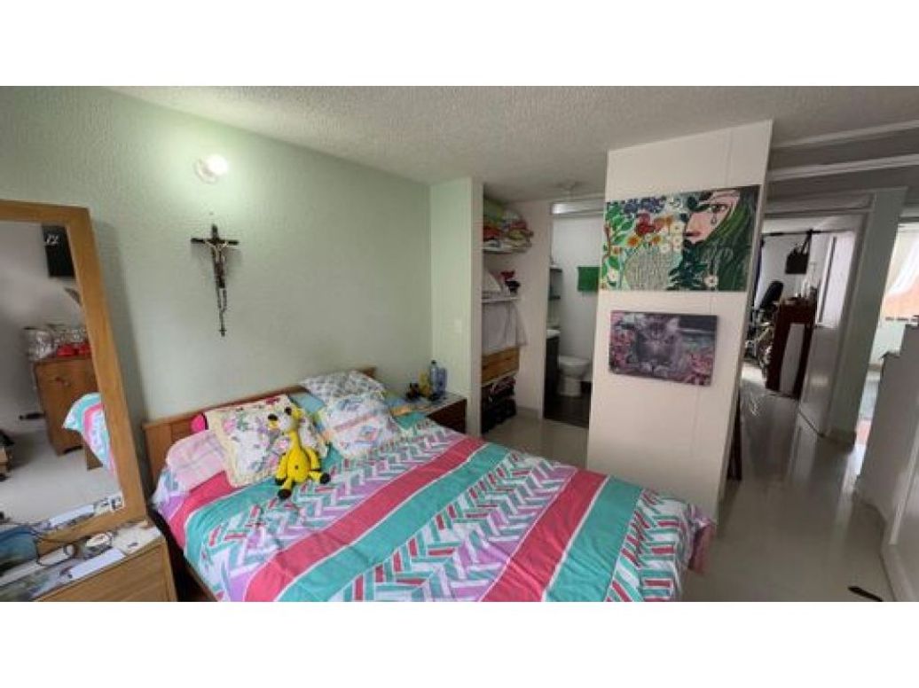 Apartamento de 3 alcobas en venta en Las Flores, Bogotá, 65 m² · foto 8 de 19