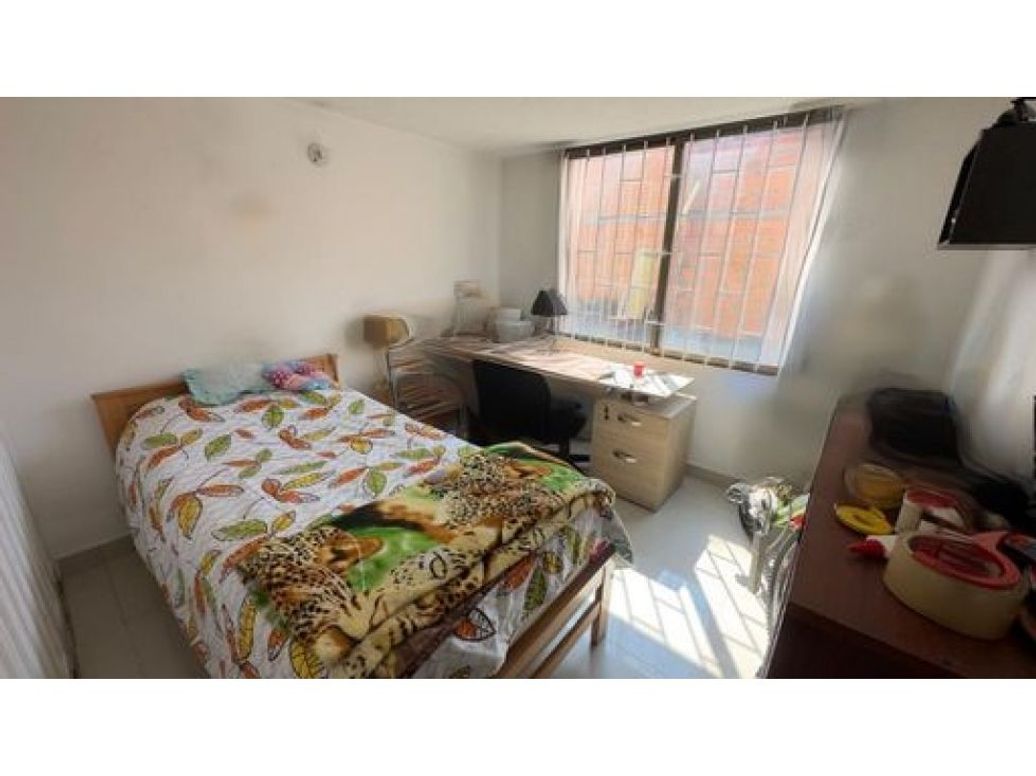 Apartamento de 3 alcobas en venta en Las Flores, Bogotá, 65 m² · foto 15 de 19