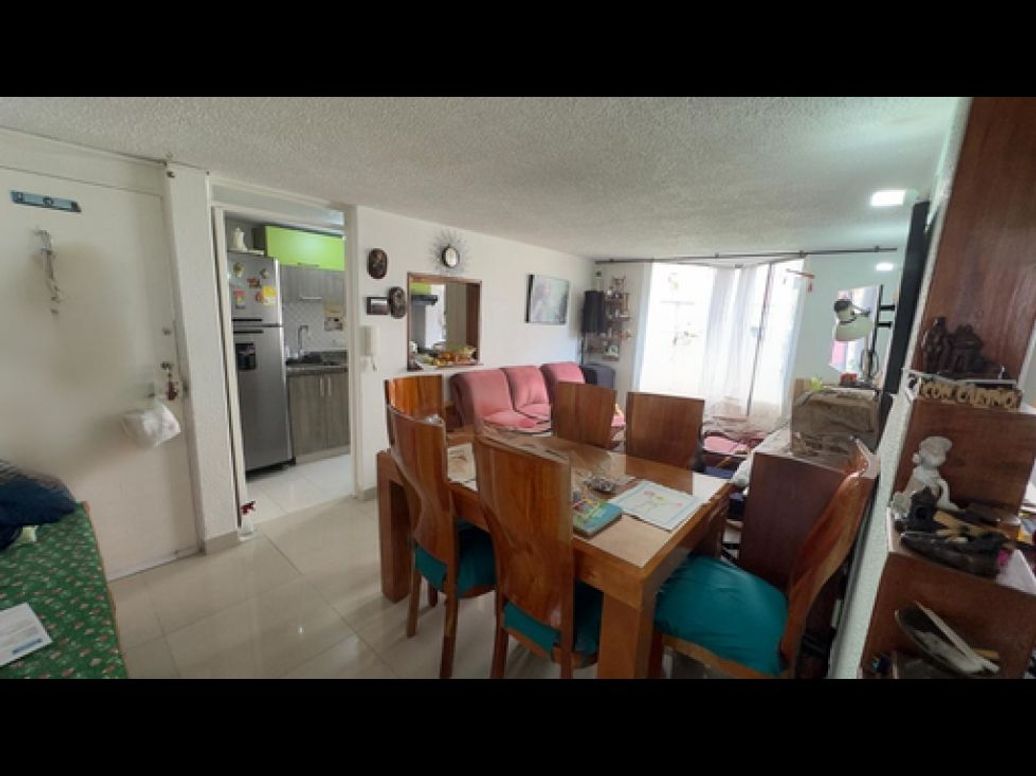 Apartamento de 3 alcobas en venta en Las Flores, Bogotá, 65 m² · foto 2 de 19