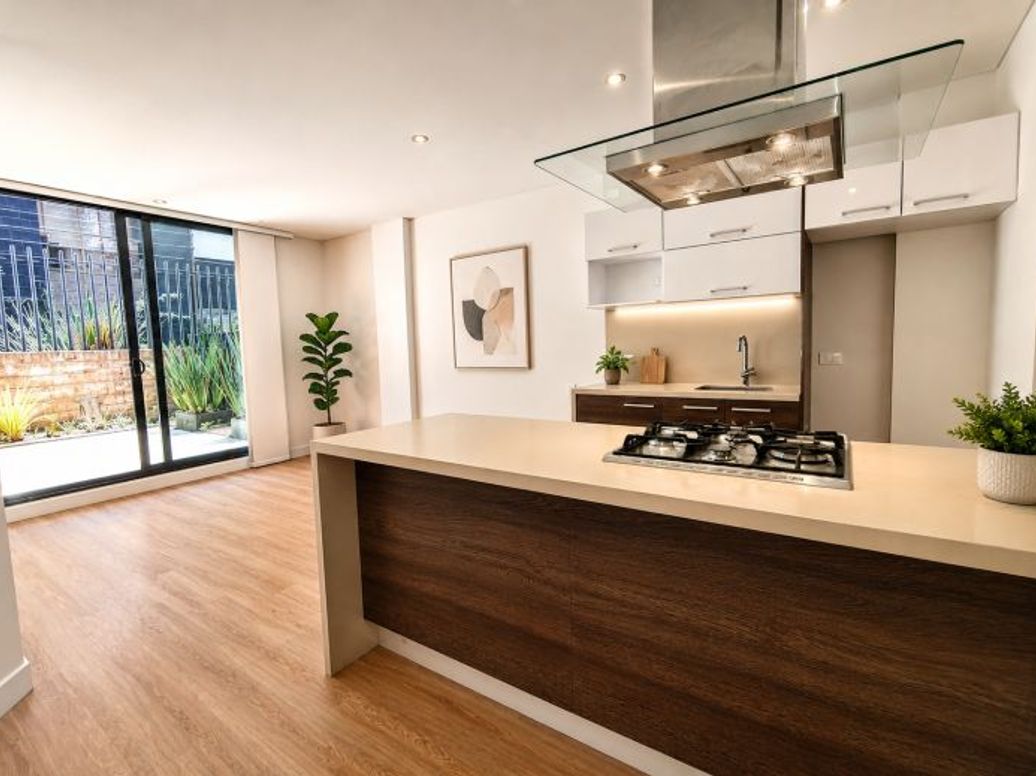 Apartamento de 1 alcoba en venta en Chico Norte Et. Iii, Bogotá, 51 m² · foto 2 de 8