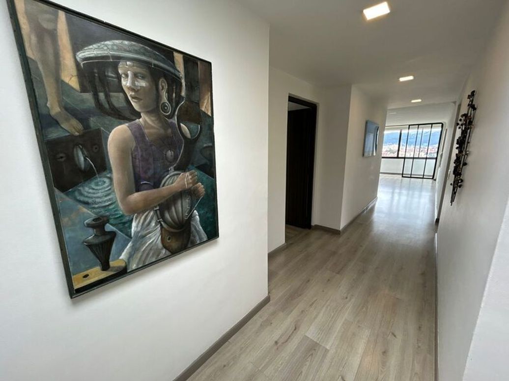 Apartamento de 3 alcobas en venta en Iberia, Bogotá, 266 m² · foto 15 de 20