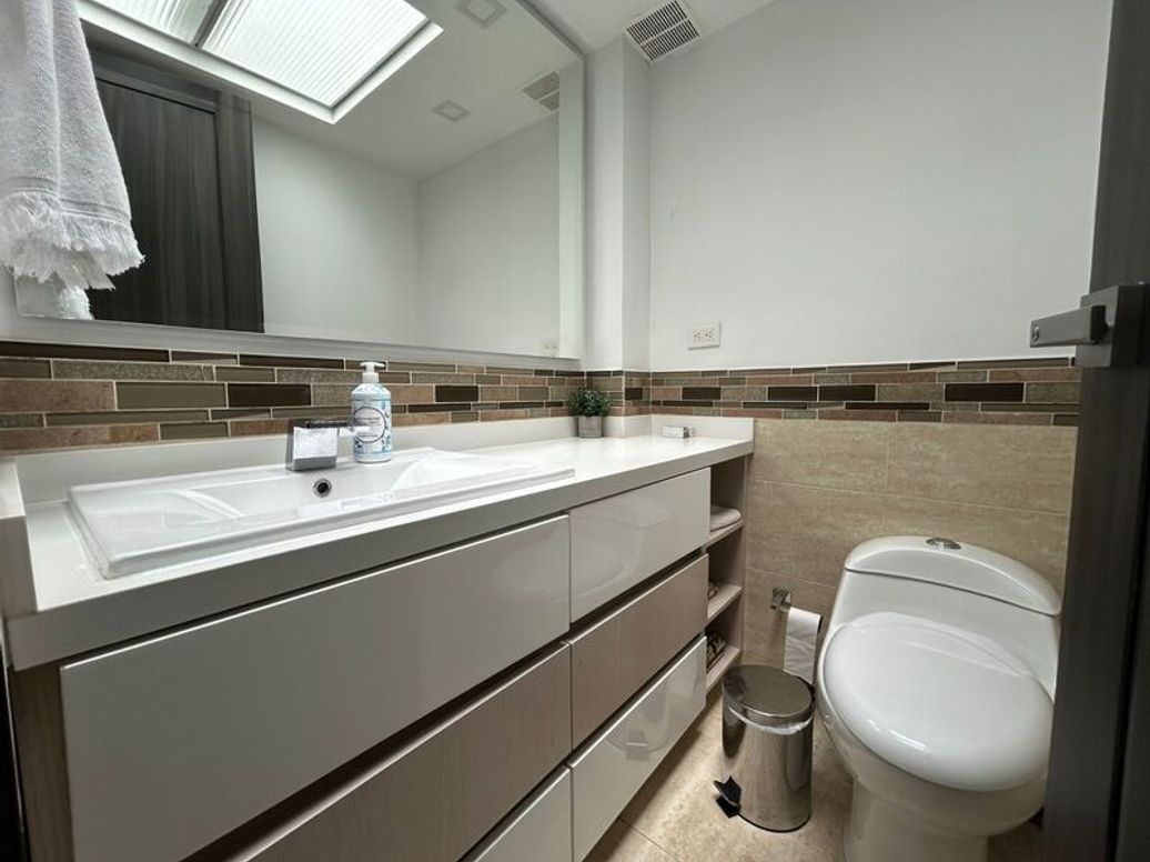 Apartamento de 3 alcobas en venta en Iberia, Bogotá, 266 m² · foto 14 de 20
