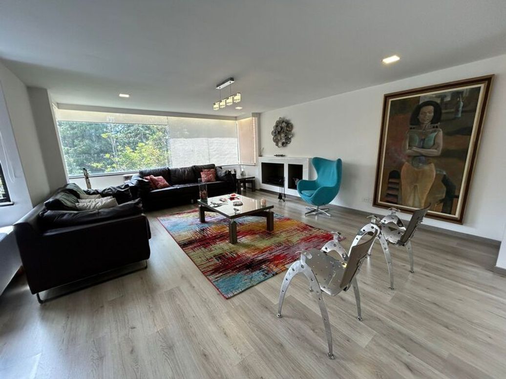 Apartamento de 3 alcobas en venta en Iberia, Bogotá, 266 m² · foto 2 de 20