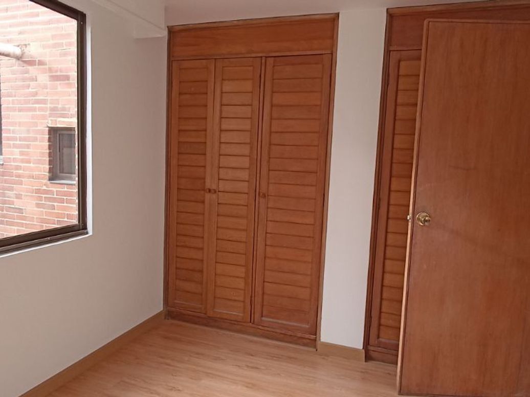 Apartamento de 3 alcobas en venta en Campin Occidental, Bogotá, 116 m² · foto 7 de 17