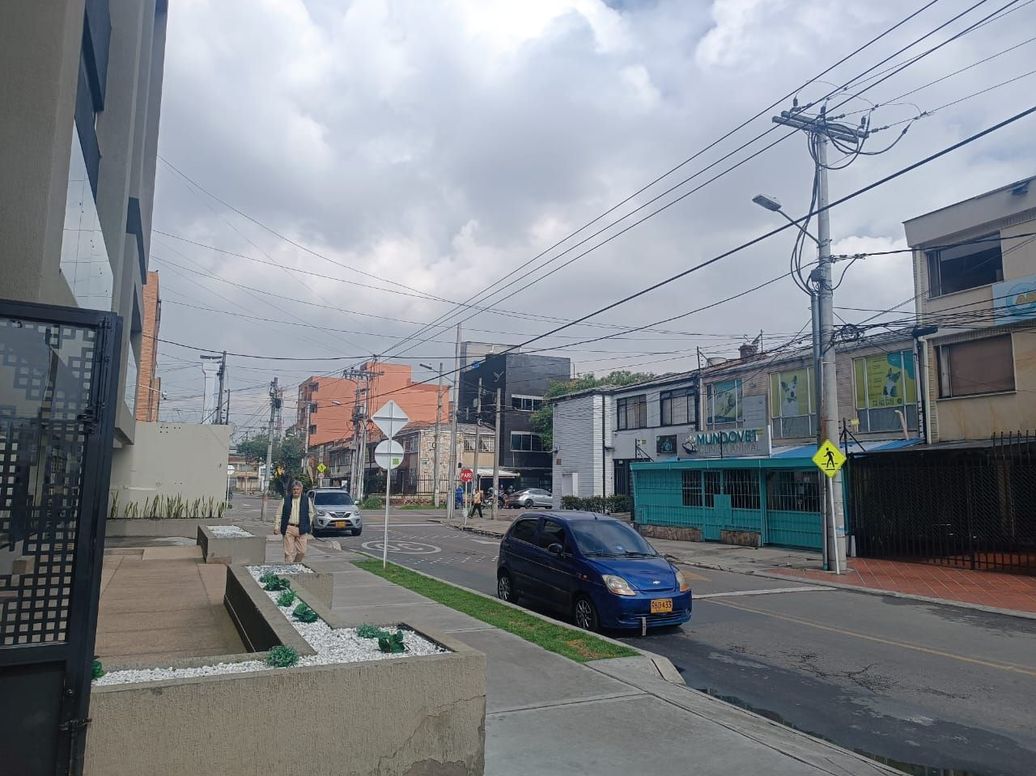 Apartamento de 2 alcobas en venta en San Luis, Bogotá, 56 m² · foto 4 de 16