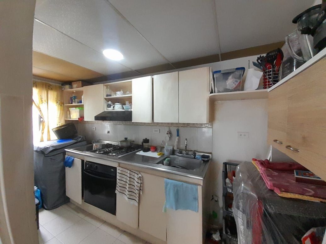 Apartamento de 3 alcobas en venta en Balcones De Oriente, Bogotá, 74 m² · foto 14 de 18