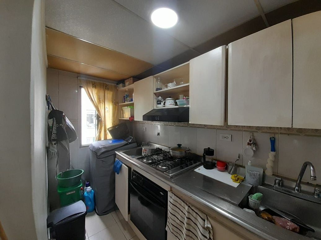 Apartamento de 3 alcobas en venta en Balcones De Oriente, Bogotá, 74 m² · foto 12 de 18