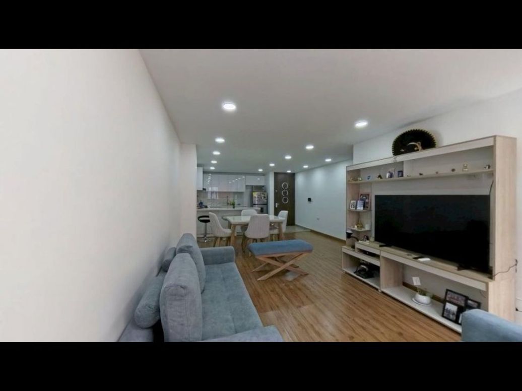 Apartamento de 2 alcobas en venta en Los Cedritos, Bogotá, 73 m² · foto 3 de 19
