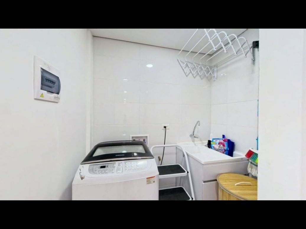 Apartamento de 2 alcobas en venta en Los Cedritos, Bogotá, 73 m² · foto 6 de 19
