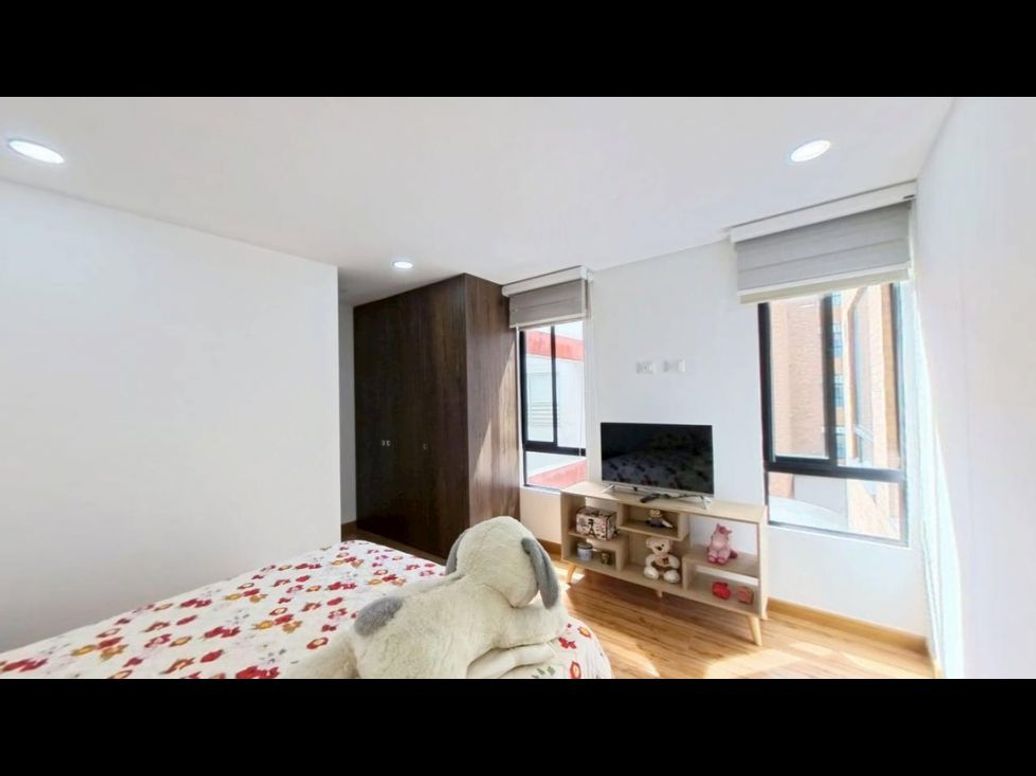 Apartamento de 2 alcobas en venta en Los Cedritos, Bogotá, 73 m² · foto 9 de 19