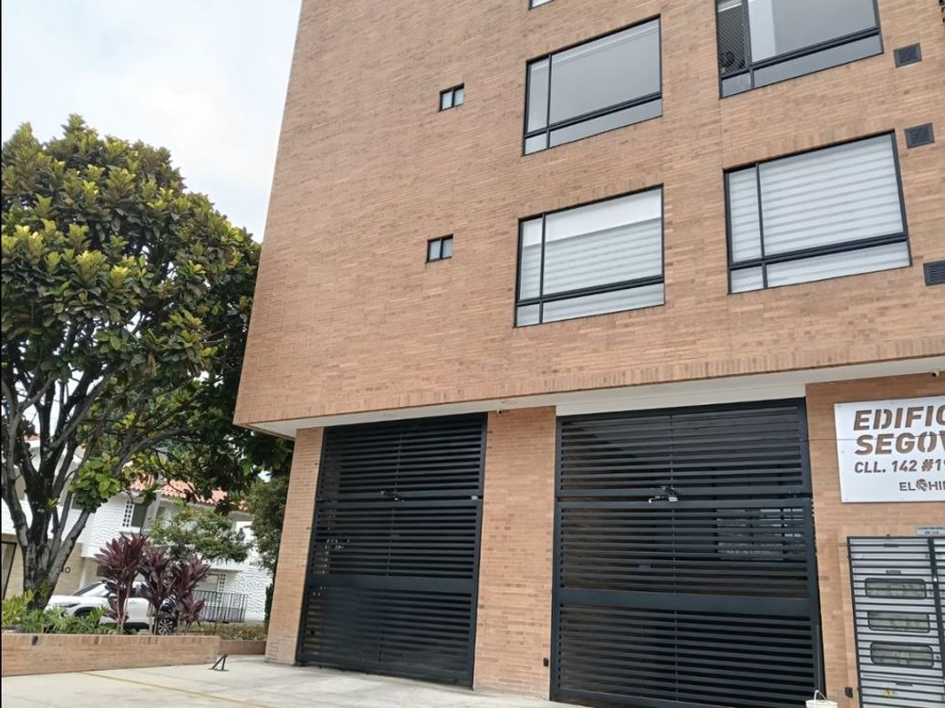 Apartamento de 2 alcobas en venta en Los Cedritos, Bogotá, 73 m² · foto 17 de 19