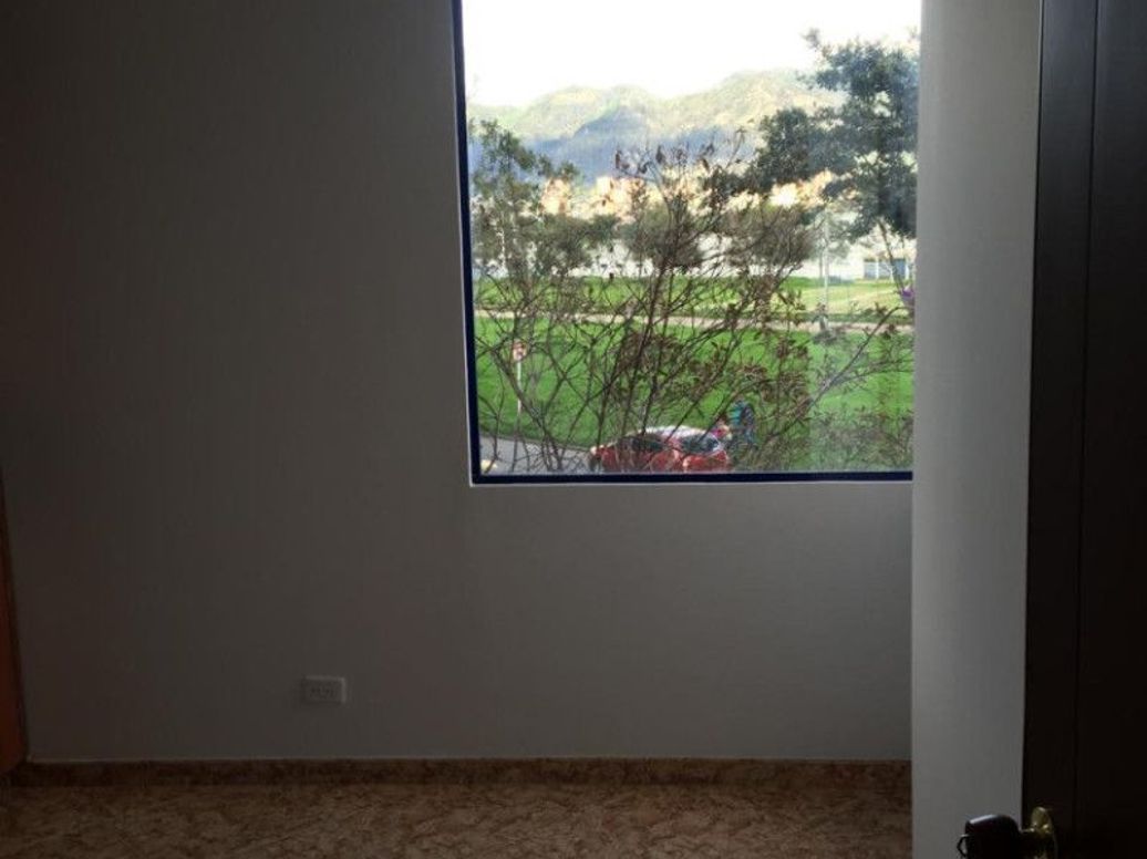 Apartamento de 3 alcobas en venta en Centro Administrativo Occidental, Bogotá, 104 m² · foto 12 de 16