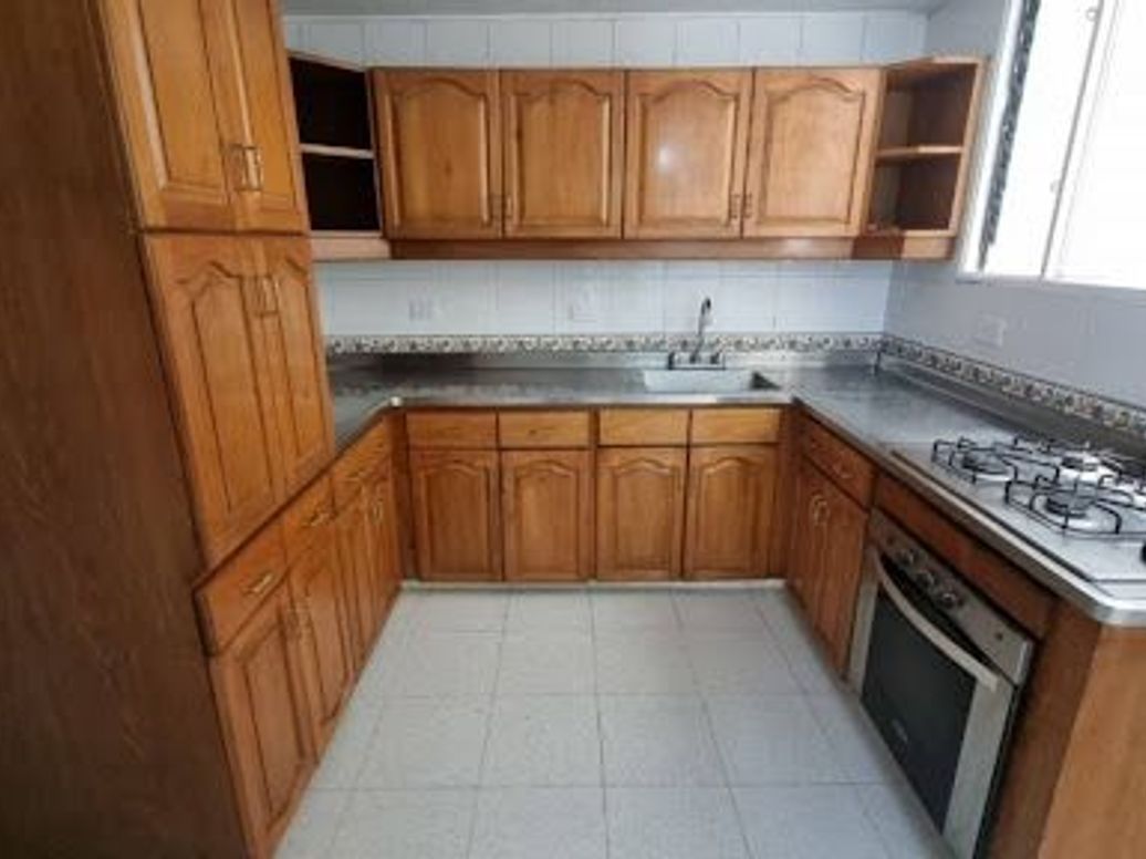 ARRIENDO de CASA RESIDENCIAL en LOS BALSOS, Medellín en Los Balsos 1