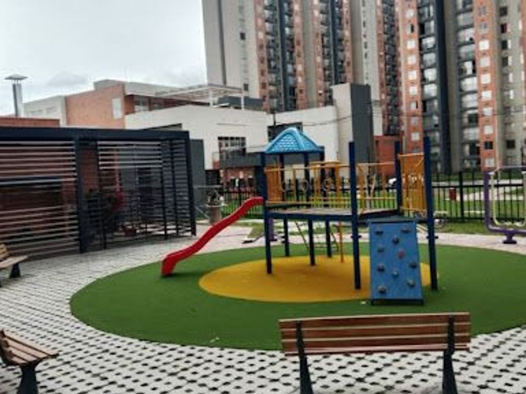 Apartamento de 2 alcobas en venta en La Laguna, Bogotá, 40 m² · foto 2 de 20