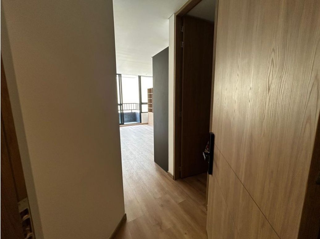 Apartamento de 1 alcoba en venta en Chico, Bogotá, 45 m² · foto 2 de 16