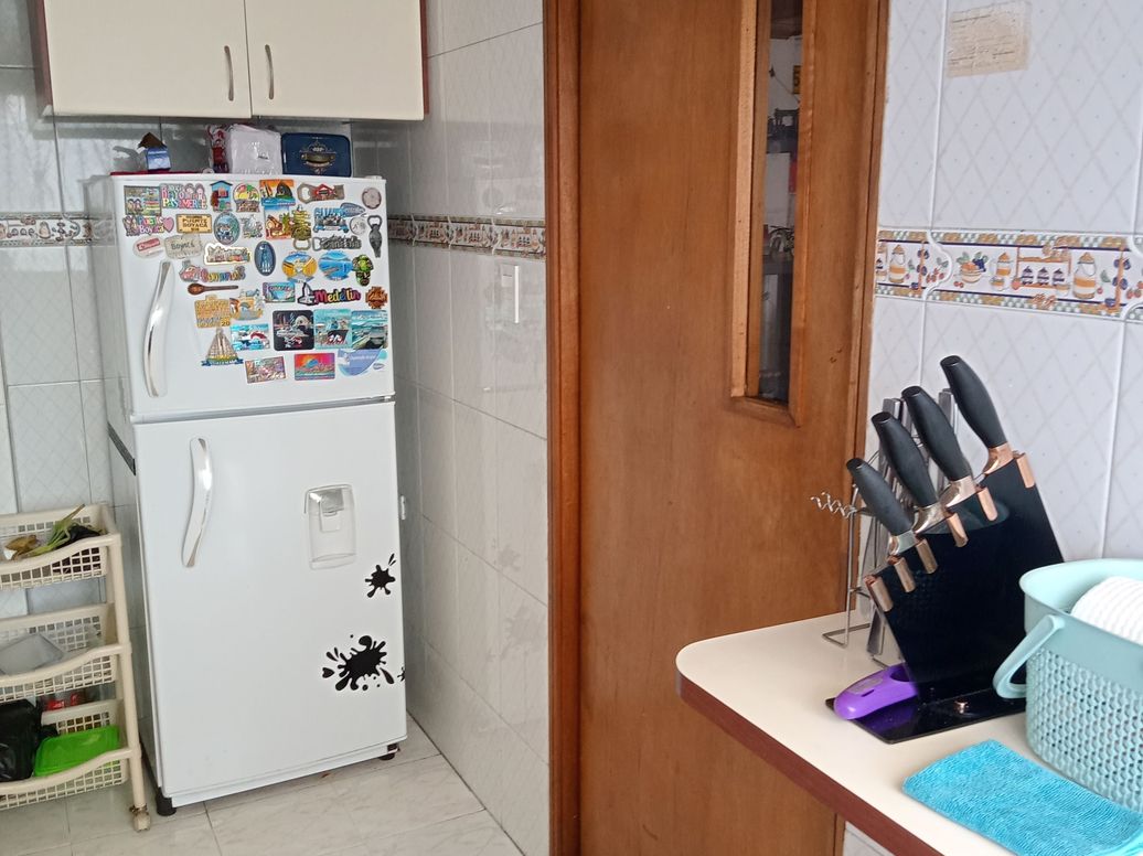 Apartamento de 2 alcobas en venta en Ub. Ciudad Bachue Et. Ii, Bogotá, 62 m² · foto 4 de 9