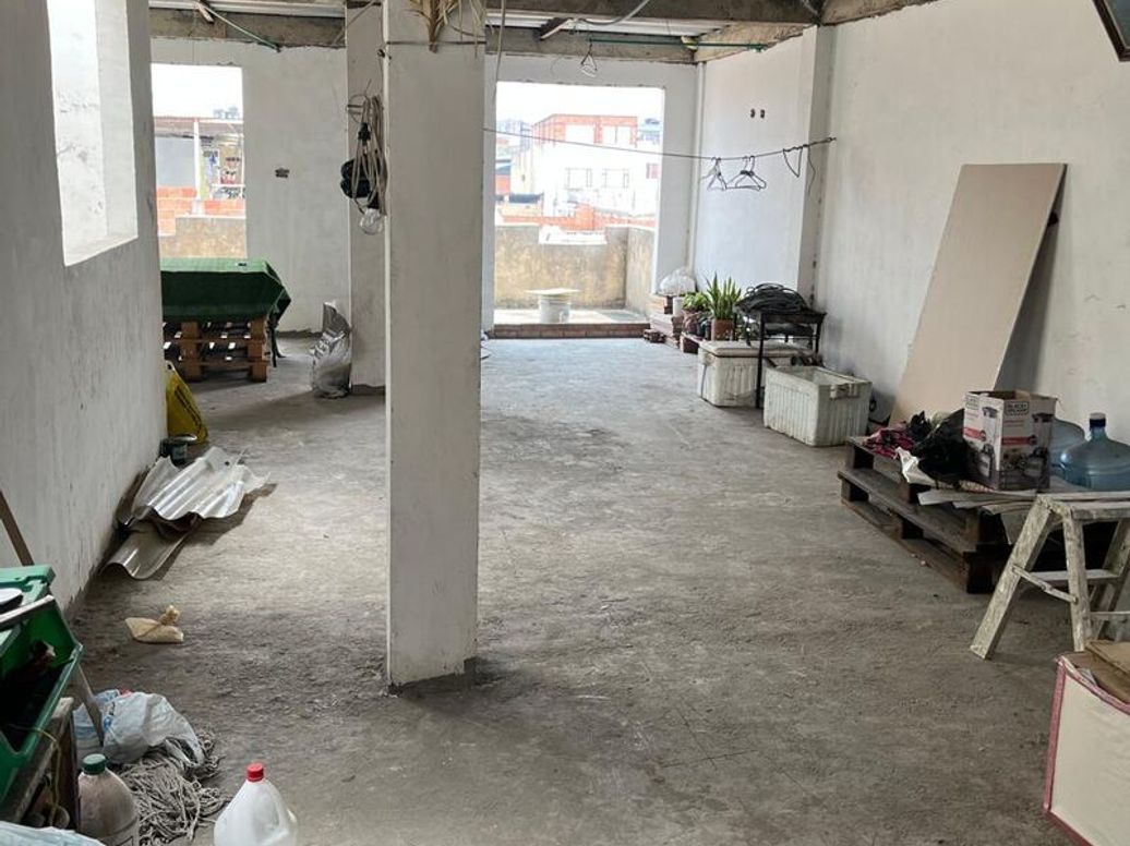 Casa de 6 alcobas en venta en Santander Sur, Bogotá, 480 m² · foto 7 de 9